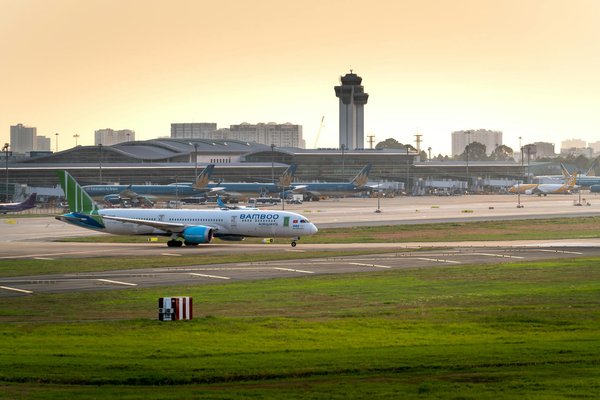 La montée inéluctable de la mode de luxe de seconde main : un secteur en pleine effervescence